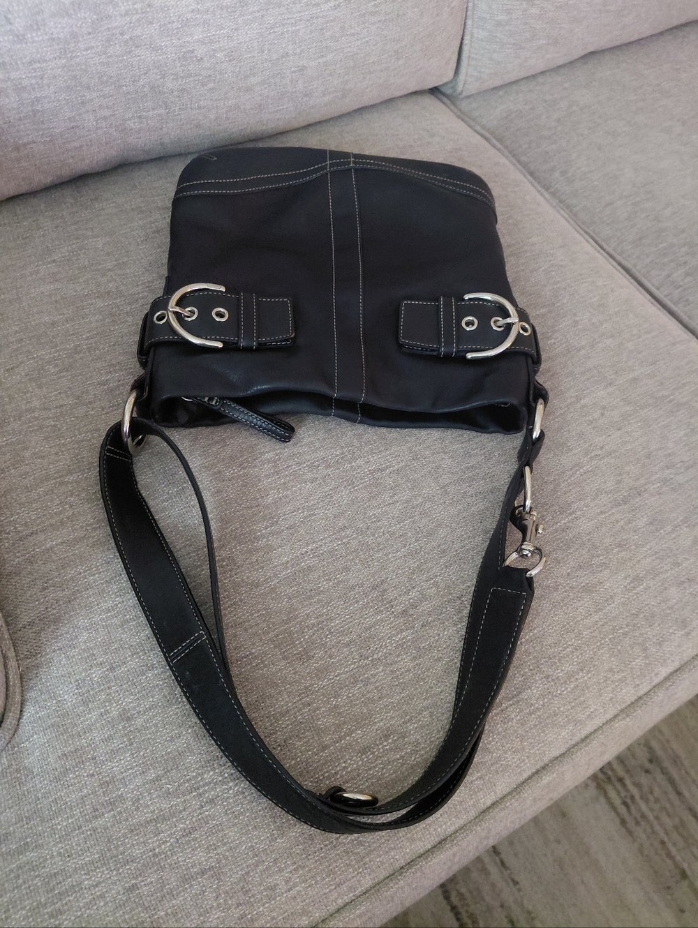 Coach Soho Black Leather Shoulders ,Crossbody Bag - Picture 10 of 11
